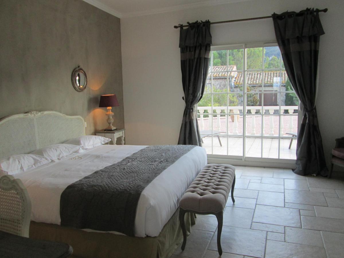 Holiday home Chateau De Floure - Et Piscine Exterieure Chauffee Carcassonne
