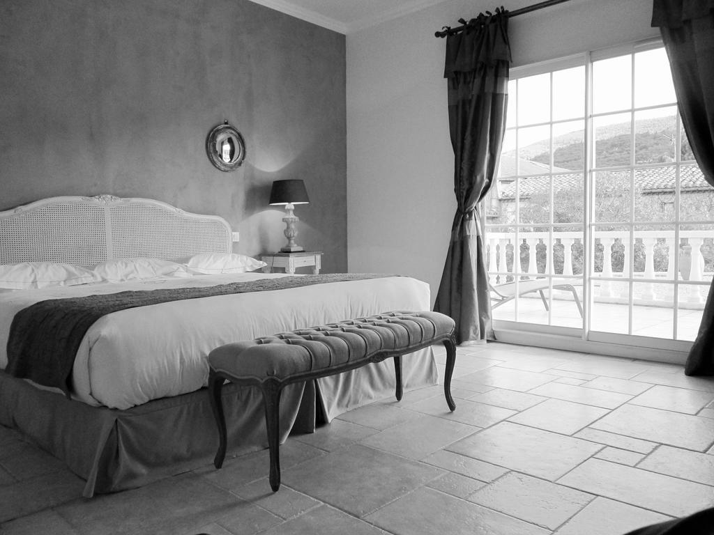 Holiday home Chateau De Floure - Et Piscine Exterieure Chauffee Carcassonne